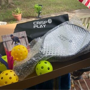 New Crisp Play Pickleball Set
